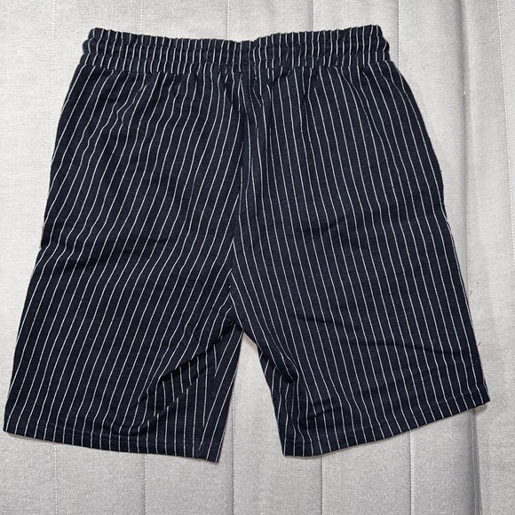 Short en coton style casual fit Boohooman - Picture 2 of 3